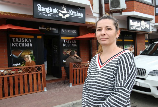 Justyna Pałka, współwłaścicielka lokalu Bangkok Kitchen poleca dania przygotowywane przez tajskich szefów kuchni.