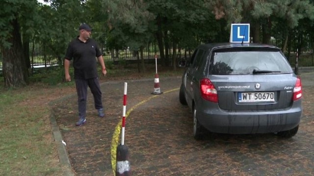 Dla wielu kandydatów na kierowców egzamin w aucie z kursu to duże ułatwienie