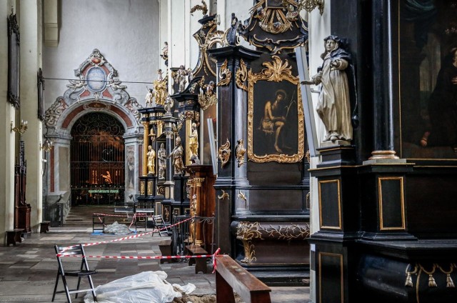 Kościół św. Mikołaja w Gdańsku został zamknięty w październiku 2018 ze względu na zły stan m.in. stropów