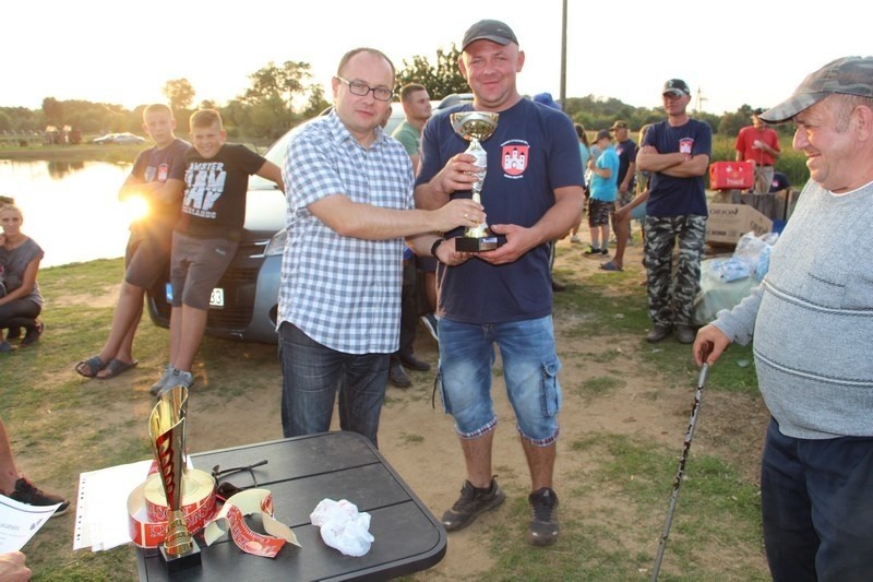 Turniej wędkarski w Przytyku odbył się na stawach w...