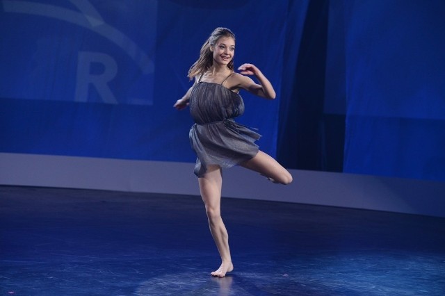 Viktoria Nowak podczas występu w konkursie "Młody tancerz roku" w Warszawie