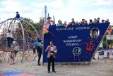 Największy w Polsce zabawowy statek linowy już "pływa" na osiedlu Wichrowe Wzgórze w Poznaniu 