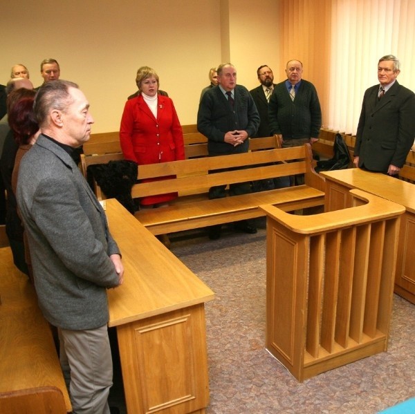 W niżańskim sądzie ławniczą przysięgę złożyło 20 osób.