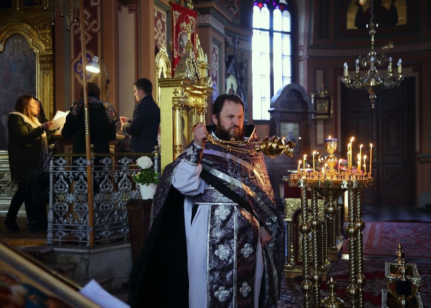 Wielkanoc prawosławna 2018. Uroczystości w cerkwi...