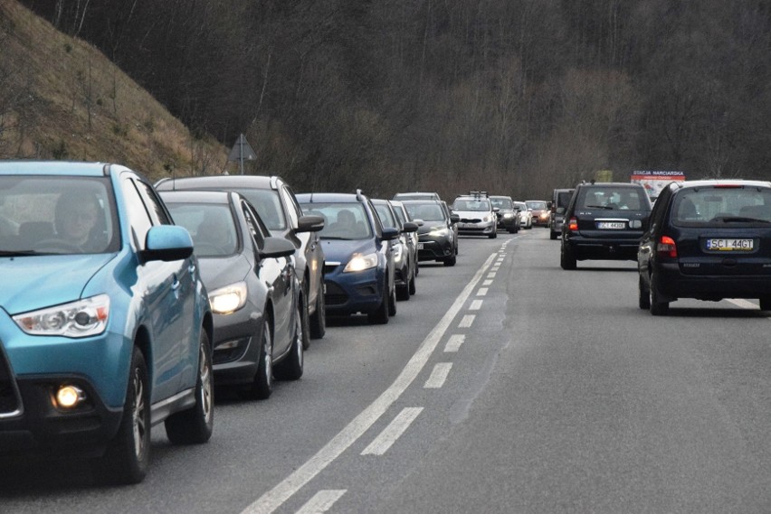 Turyści, którzy chcą pojechać na inaugurację sezonu...