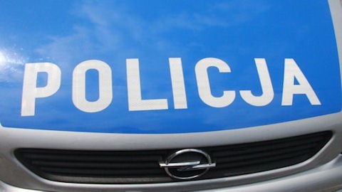 Policja szuka wandala, który w Zielonej Górze uszkodził 19 aut.