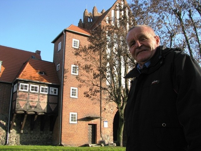 - Musimy dbać o historię naszego miasta, dlatego trzeba konkretnie zacząć zastanawiać się nad utworzeniem w Strzelcach muzeum &#8211; postuluje radny miejski Jan Sagan.