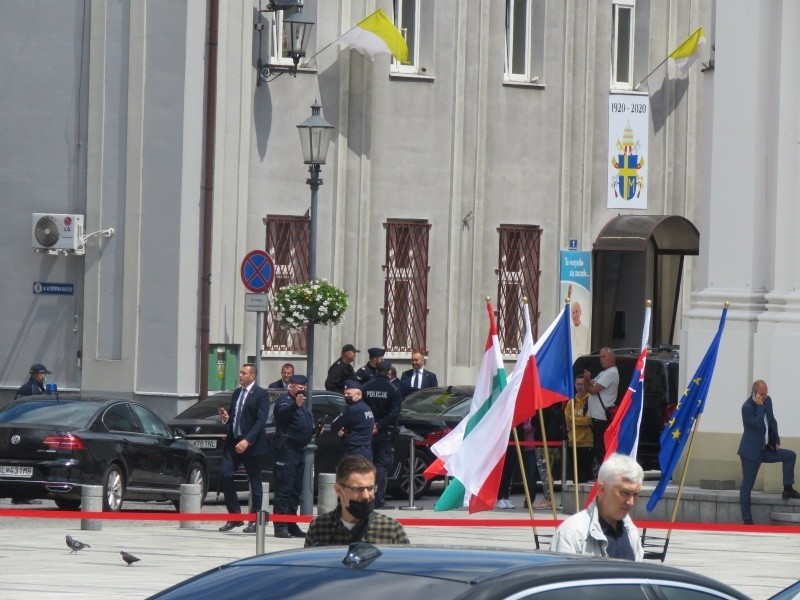 Ministrowie spraw zagranicznych Polski, Węgier, Czech i...