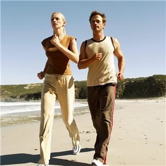 Przy założeniu, że człowiek chodzi z prędkością ok. 5 km/h, wystarczy jedynie godzina dziennie poświęcona na maszerowanie, żeby zapewnić sobie zdrowie i dobre samopoczucie. 