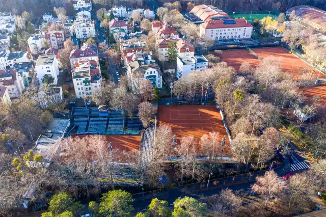 Korty wracają do Sopockiego Klubu Tenisowego.