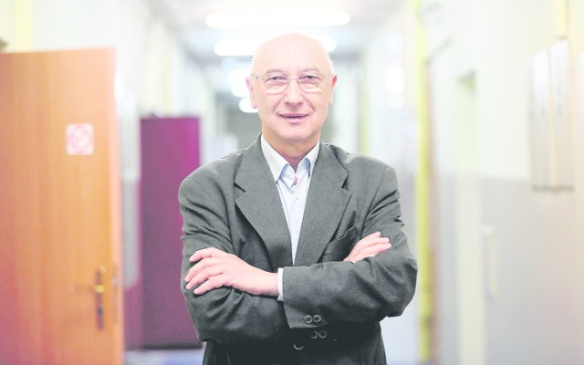 dr. n. farmaceutycznych Jan Szuszkiewicz, pracownik Zakładu Biofarmacji Uniwersytetu Medycznego.