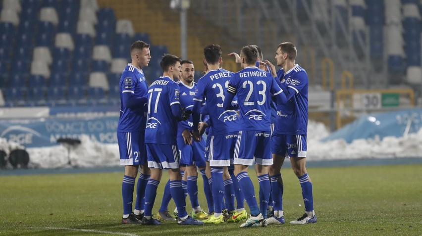 PGE Stal Mielec remisuje u siebie z Cracovią 0:0....