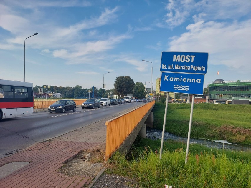 Niebawem ruszy remont drogi wojewódzkiej w Ostrowcu Świętokrzyskim. To długo wyczekiwana inwestycja