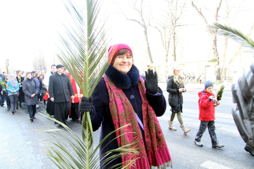 Niedziela Palmowa w Lublinie. Przez miasto przeszła procesja z palmami (ZDJĘCIA, WIDEO)