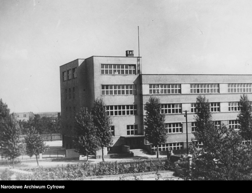 Bielawki. Szkoła powszechna.  Lata 1935 - 1939