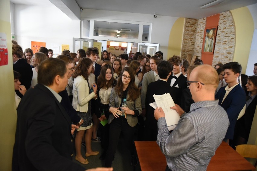 Na zdjęciu egzamin w Szkole Podstawowej nr 24 w Toruniu