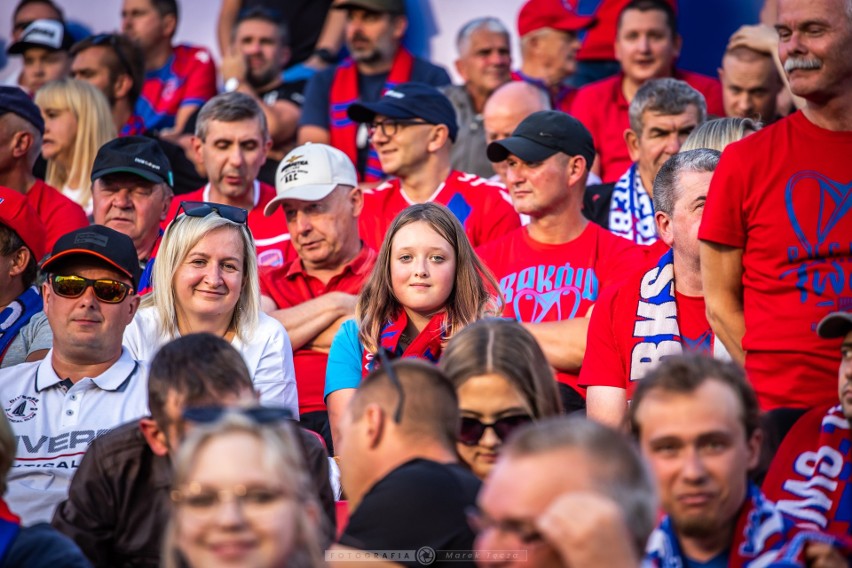 11.08.2022 r. Kibice na meczu Raków Częstochowa - Spartak...