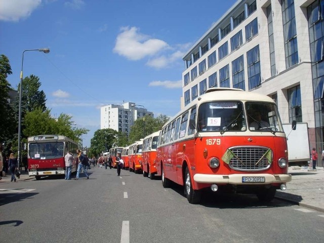 Autobus Jelcz 043 z PO-1Wybory Najpiękniejszego Pojazdu Zabytkowego Wielkopolski