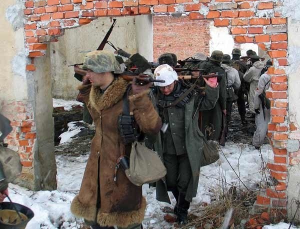 Rekonstrukcja walk o Stalingrad w Orzechowcach...