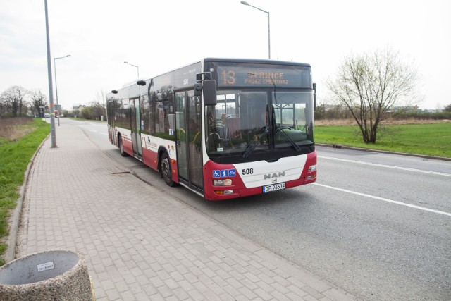 Kierowca autobusu znajduje się na liście w szczególnych warunkach lub szczególnym charakterze.