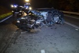 Śmiertelny wypadek w Rekowie Dolnym. Trzy osoby nie żyją, trzy są ranne [WIDEO, ZDJĘCIA, MAPA]