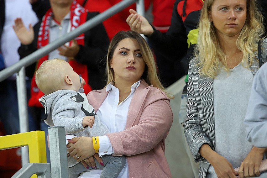 Liga Mistrzów na pięciu stadionach w Polsce! Także na Widzewie