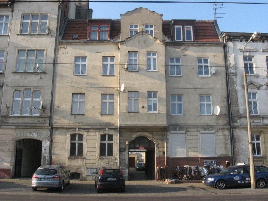 Kamienica przy ul. Gdańskiej 129, która od 1925 r. należała...