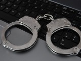 Jasielska policja namierzyła internetowego oszusta. Postawiono mu 31 zarzutów