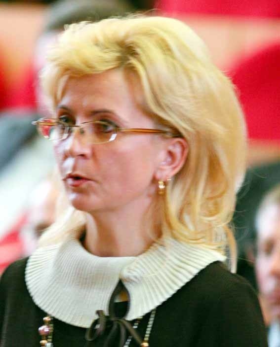 Izabela Pietruczuk, radna Białegostoku z Platformy Obywatelskiej. SMS: radni.24 pod nr 72051