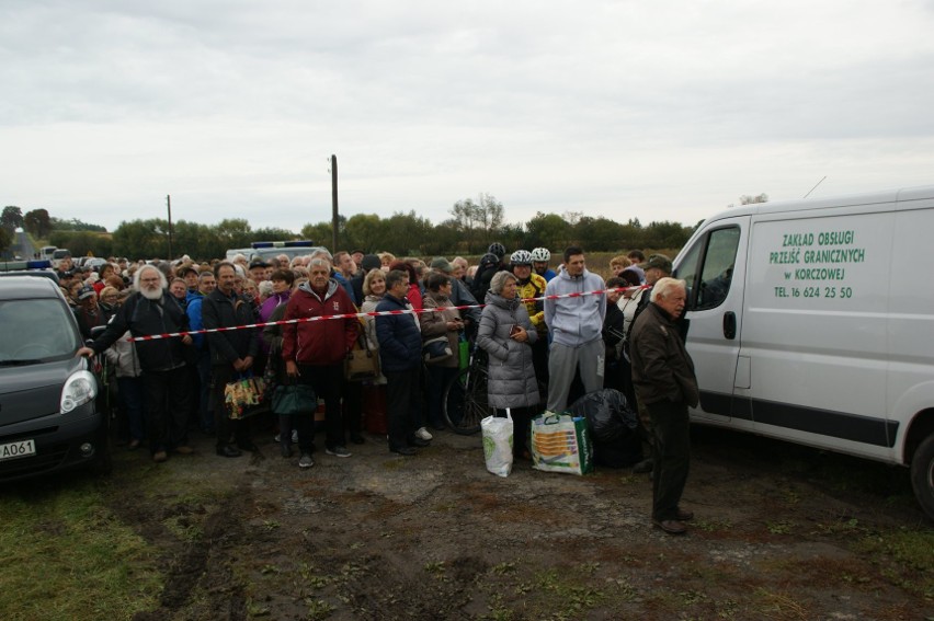 Dzięki polskim i ukraińskim służbom granicznym wierni z...