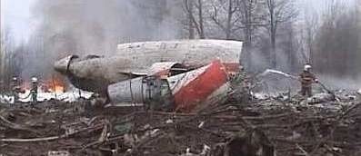 Szczątki rozbitego samolotu, którym leciał prezydent