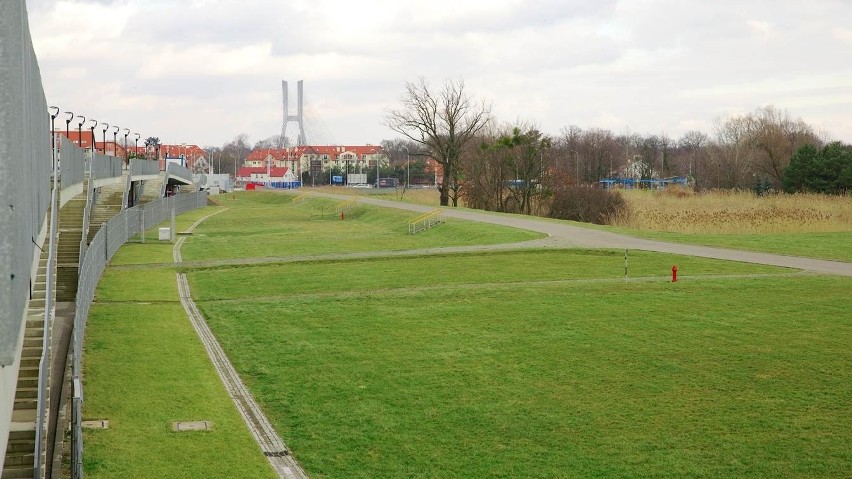 Wrocław: Grillowisko przy Stadionie Miejskim ruszy w połowie kwietnia