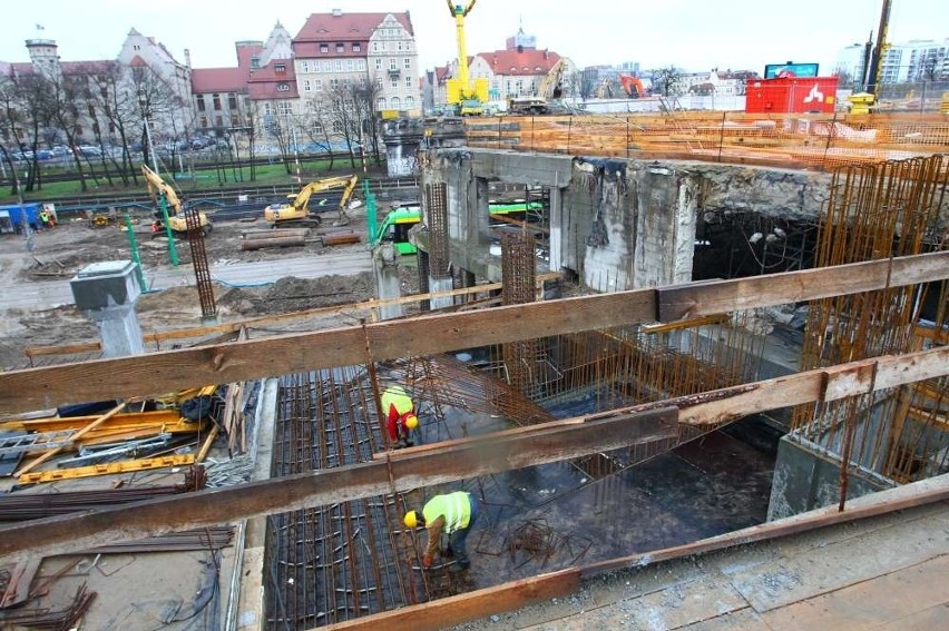 Kaponiera w Poznaniu: Końca przebudowy ronda nie widać