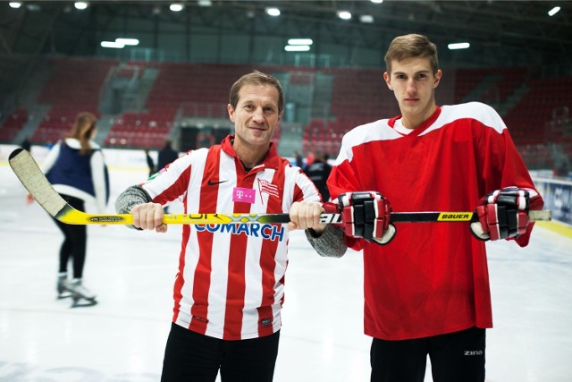 Na zdjęciu Roman Steblecki z synem Sebastianem, piłkarzem Górnika Zabrze