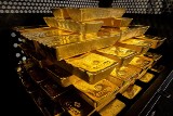 Tak wygląda polskie złoto, które przejechało przez Poznań. NBP sprowadziło 100 ton kruszcu z Anglii [ZDJĘCIA]