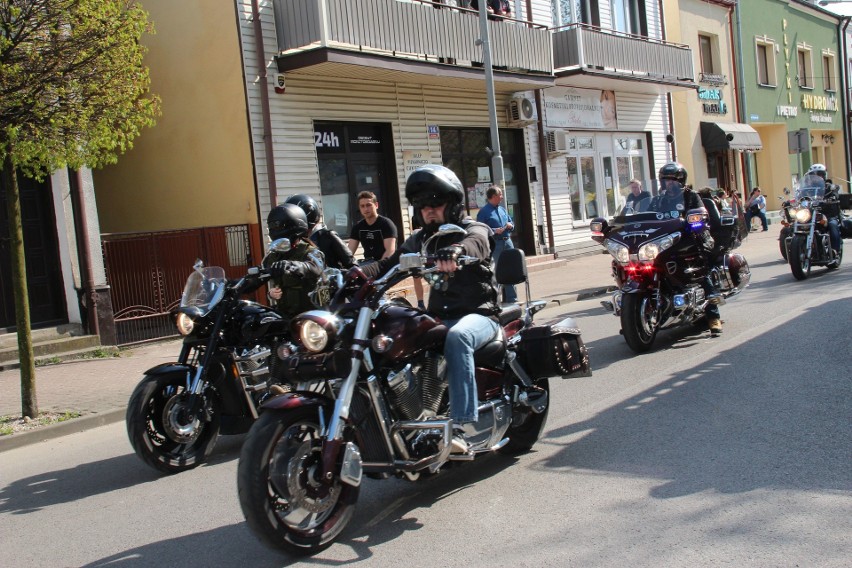 Motocykliści z Rudnika nad Sanem to spora grupa przyjaciół,...