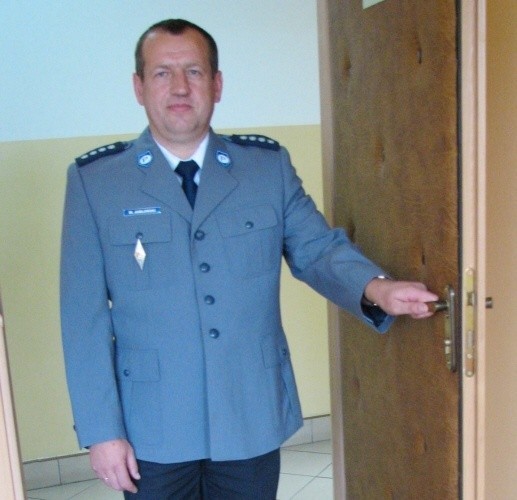 Waldemar Jabłoński czeka na dyspozycje komendanta wojewódzkiego.