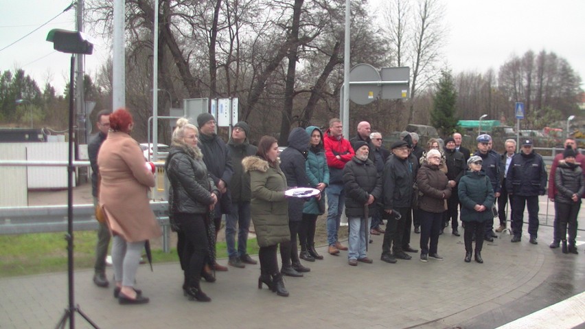 Lepsza komunikacja w Bytowie. Nowa Prosta i wyremontowany dworzec. Rondo oficjalnie Wileńskie (zdjęcia)