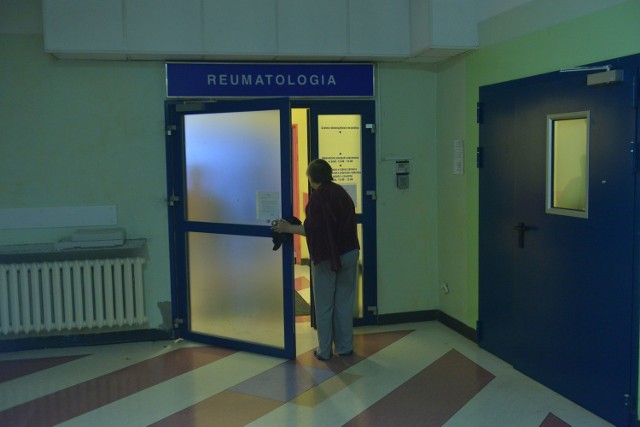 W radomskich szpitalach wprowadzono ograniczenie odwiedzin pacjentów, bo szaleje grypa.