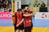 Mickiewicz Kluczbork wygrał 3:2 z BBTS-em Bielsko-Biała. W rywalizacji do trzech zwycięstw jest teraz remis 1-1