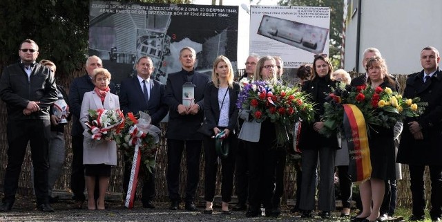 W 80. rocznicę masakry karnej kompanii kobiet podobozu Auschwitz Bor/Budy w Brzeszczach Borze uczczono pamięć jej ofiar