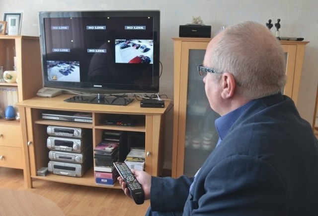 Lokatorzy SM im. Jagiełły jako jedyni w Łodzi mogą obecnie obserwować swoje auta na ekranach własnych telewizorów.