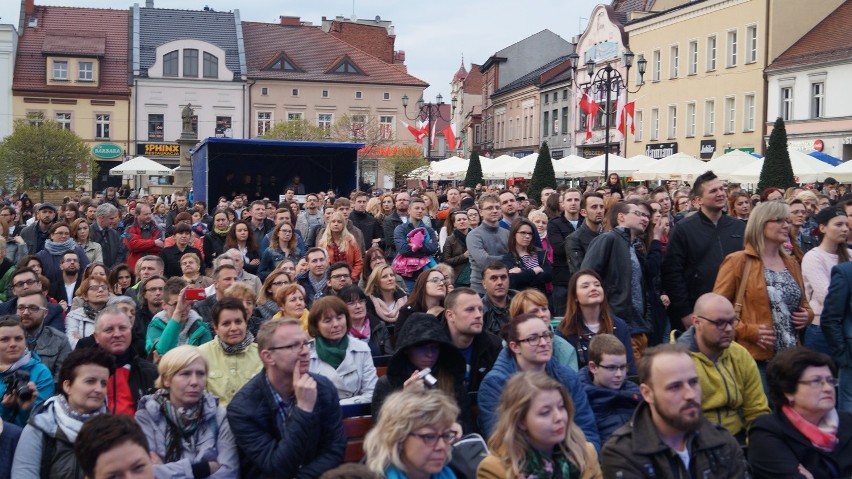 Wyjątkowy koncert na rynku w Rybniku. Było magicznie