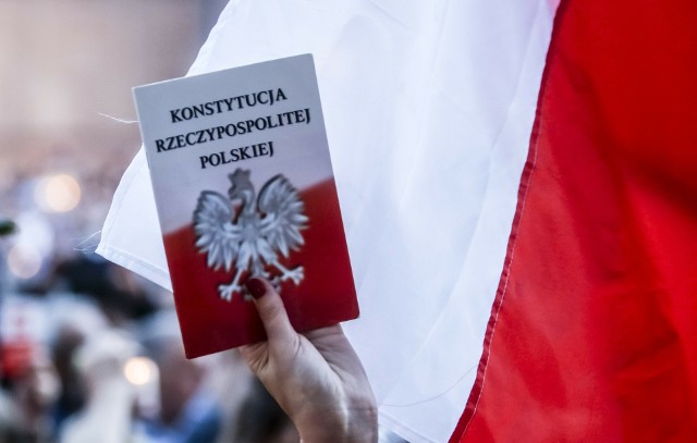 Władysław Kosiniak-Kamysz mówi o zmianach w konstytucji Rzeczypospolitej Polskiej.