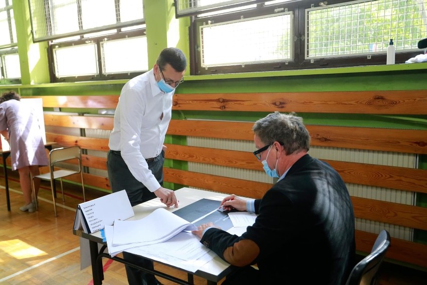 Premier Mateusz Morawiecki zagłosował w Warszawie