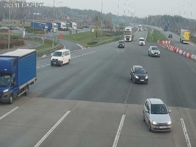 Wypadek na A1 pod Toruniem. Ruch odbywa się pasami awaryjnymi