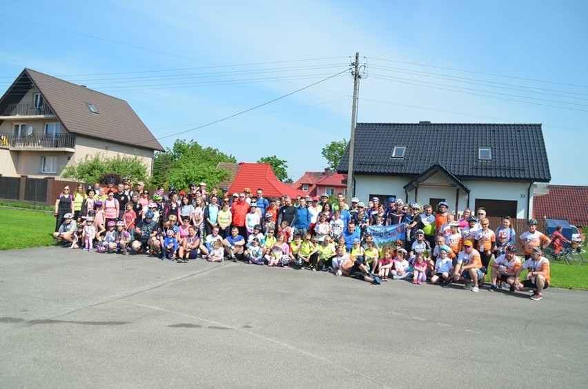 Chrzanów. 180 rowerzystów wzięło udział w II Rajdzie z Okazji Dnia Matki [ZDJĘCIA]