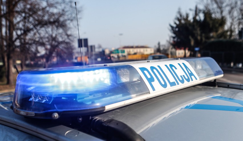 Rasistowski atak na skrzyżowaniu ulic Unii Lubelskiej i Kraszewskiego w Rzeszowie. Policja szuka mężczyzny w wieku około 35-40 lat