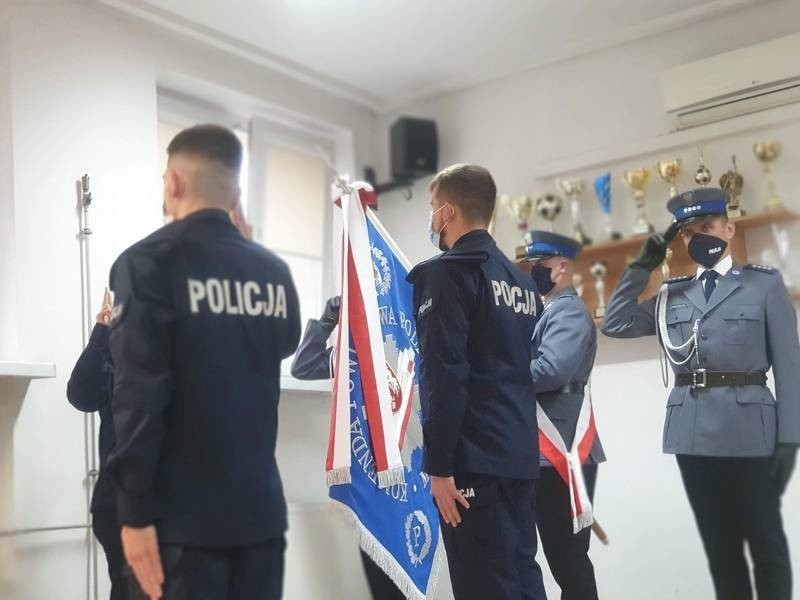 Nowi policjanci w Mońkach. Funkcjonariusze złożyli ślubowanie (zdjęcia)