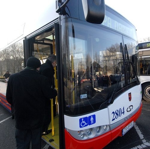 Najnowsze autobusy w Szczecinie mają być zwiastunem poprawy jaką miasto szykuje pasażerom w komunikacji.